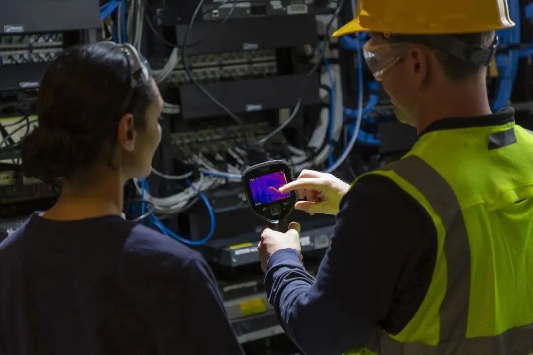 FLIR ONE Pro、TG165-X和C3-X设备中的Lepton传感器提供了卓越的性能.jpg